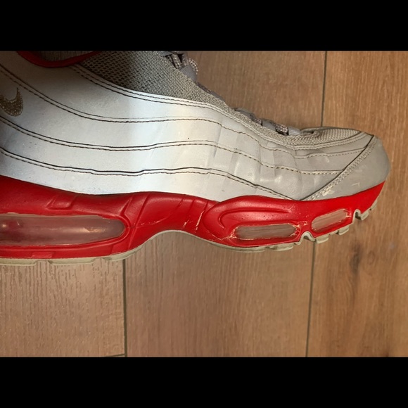 AirMax 95 Metallic Silver Reflective, size US10 - Picture 5 of 10